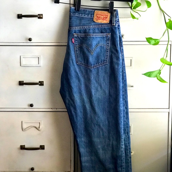 Levis Boyfriend jeans - Picture 1 of 4